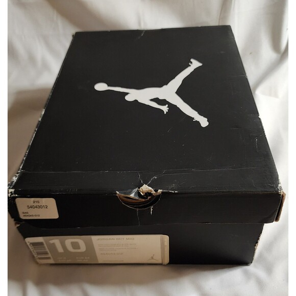 NIKE Air Jordan BCT Mid  Sneakers Men\'s Sz 10 Shoes VguC w/Orig Box